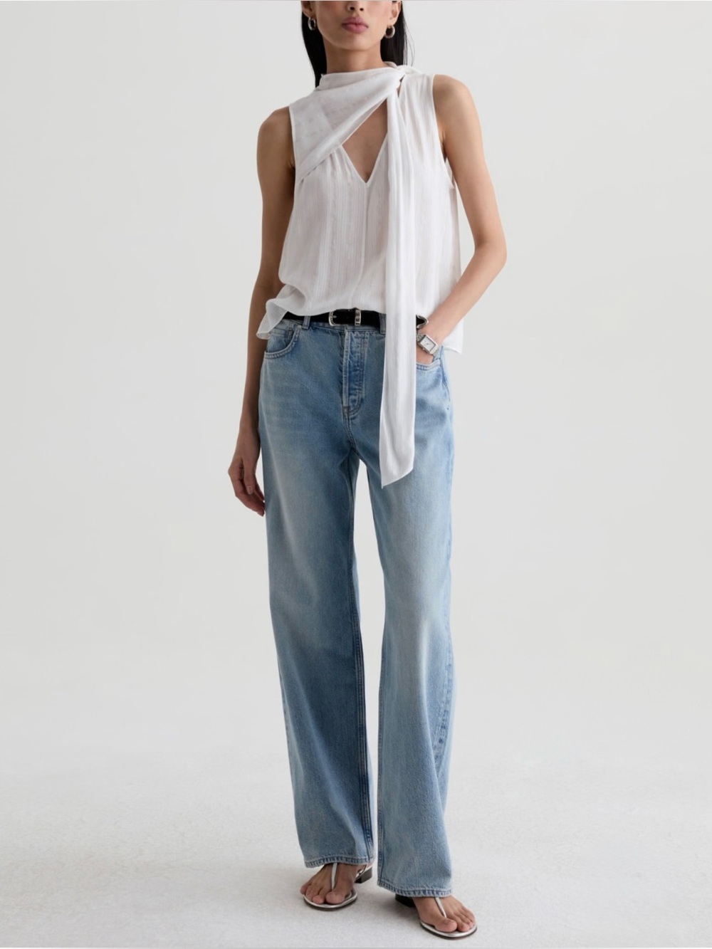 AG | Billie Low Slung Straight Leg Jeans in 14 Years Vintage, Size 28